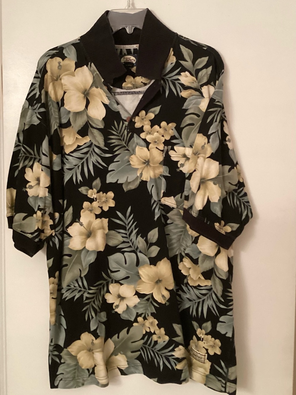 Men's Large Black Tommy Bahama Tropical Floral Polo Shirt